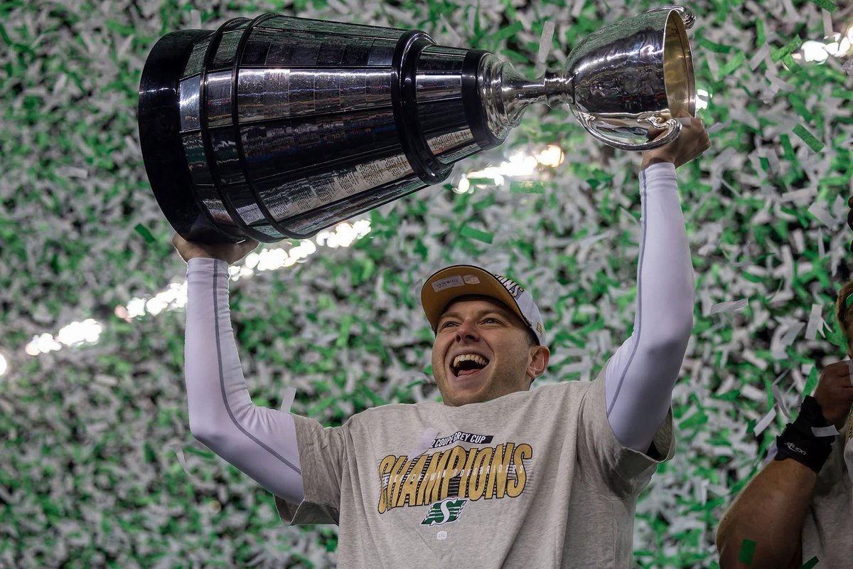 brettlauther's tweet photo. We back up @sskroughriders bad day to be a Pilsner 🍻 LFG @CFL @CFLPA https://t.co/GJxczNlhyo