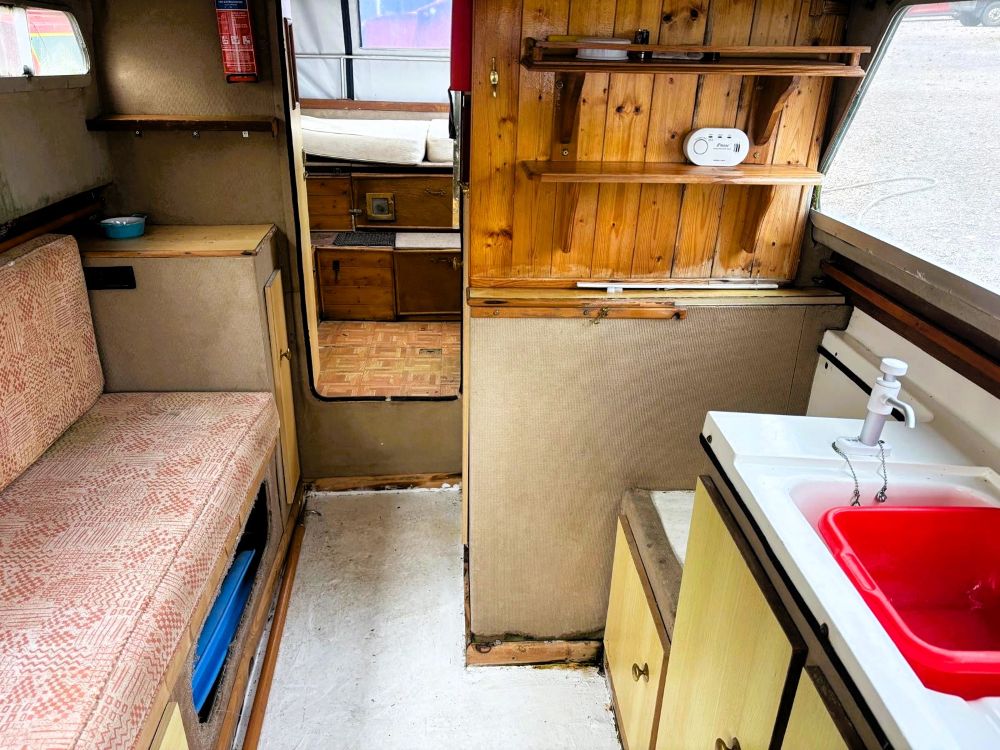 Set Tongues Wagging With Chatterbox!!
abcboatsales.com/boat-sales/cha…
#Chatterbox #GoytreWharf #MonAndBrecCanal #MotorCruiser #DaysOut #WeekendBreaks #LifesBetterByWater