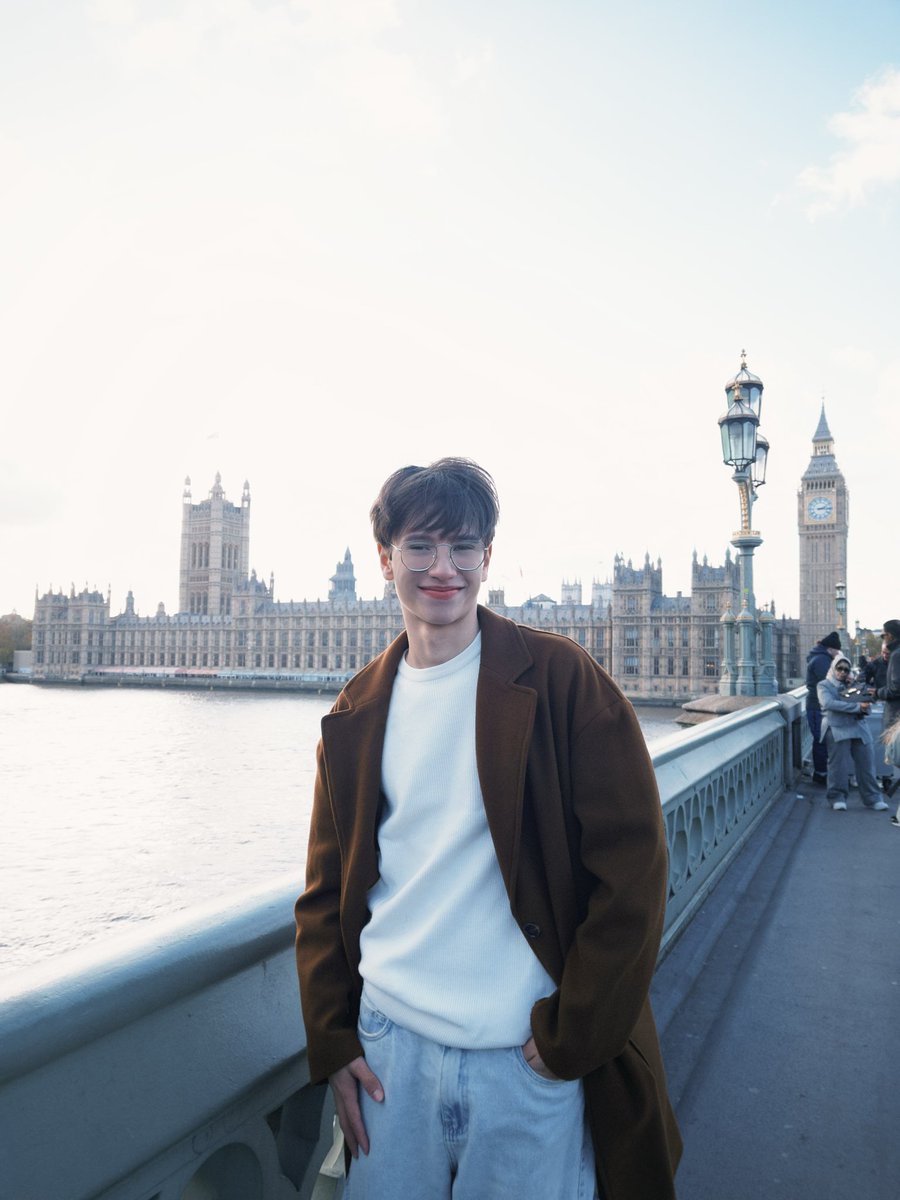 lucascrocs's tweet image. to viciado em tirar foto c esse aspeto