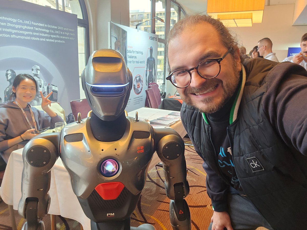 rschu's tweet image. Back from the European Humanoid Robot Summit in Berlin, and it’s clear: humanoid robotics is accelerating fast. Full-sized platforms, custom actuators, advanced perception stacks—the kind of hardware we only saw in research labs a few years ago.

Great hallway conversations,…