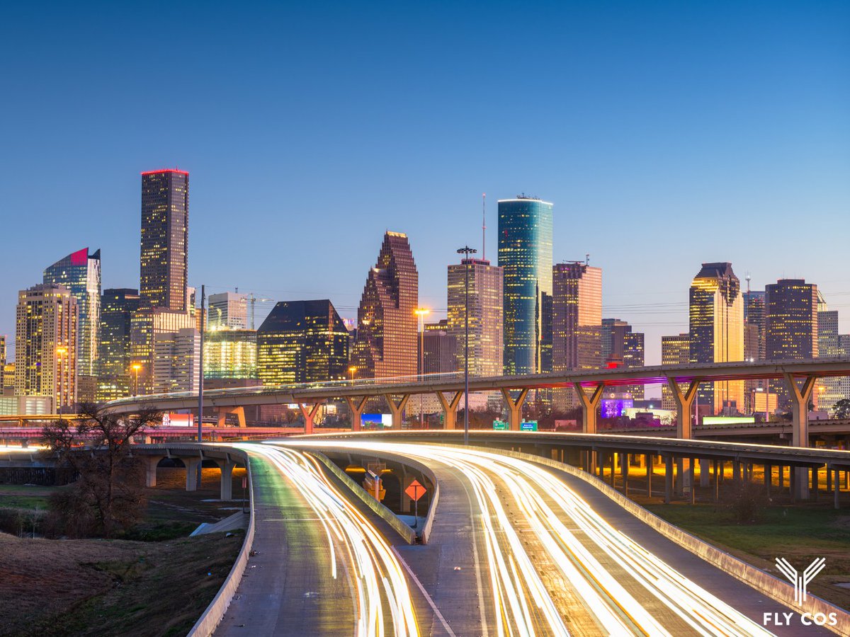 COSAirport's tweet image. More Houston? 
Southwest announced that service to Houston (HOU) will increase to daily service next year!

Starting March 5, COS will have daily nonstop flights to @hobbyairport, making it easier and convenient to fly to Houston.

✈️Book your flight today.
 #FlyCOS @SouthwestAir