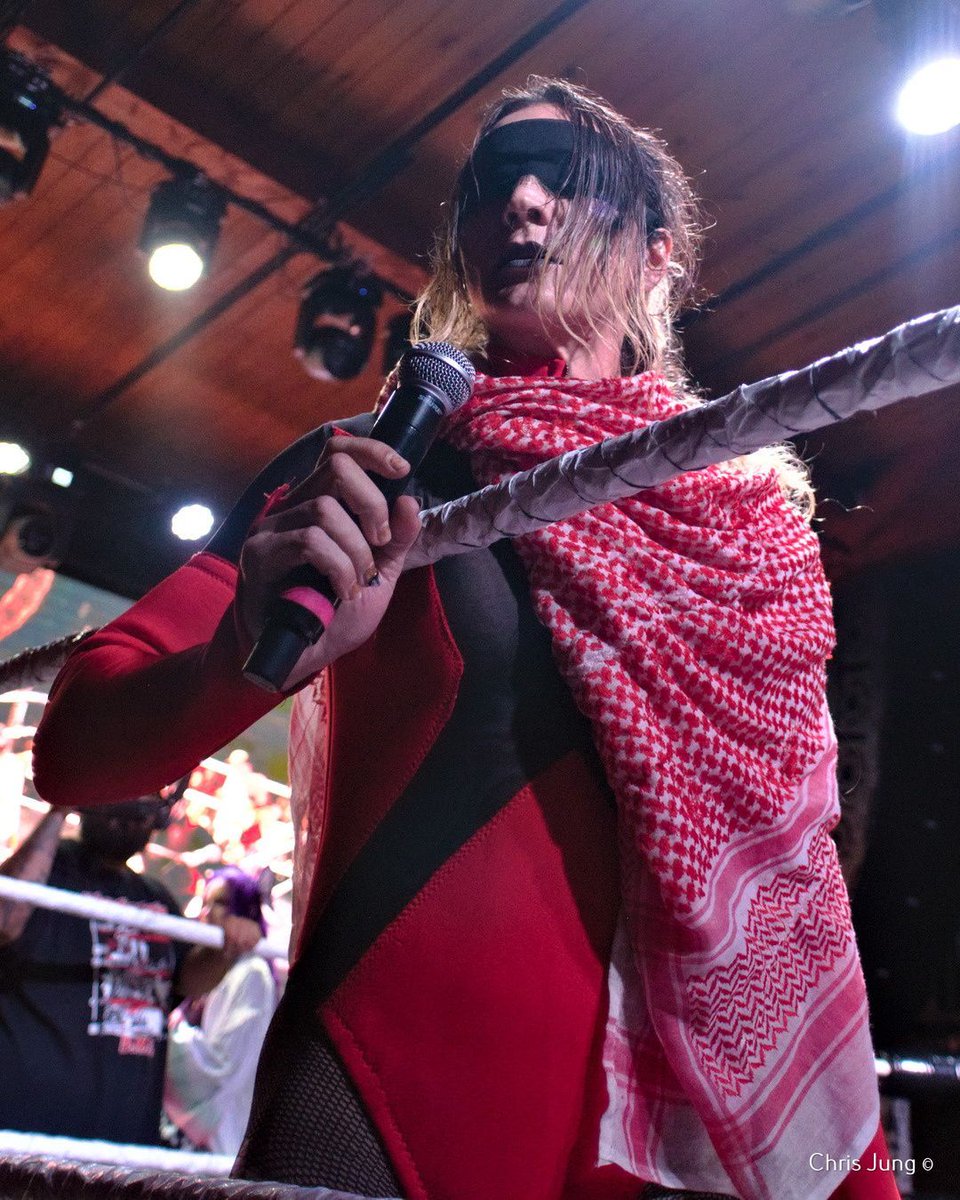 Rudo_Rampage's tweet image. Sheika is showing us the power of The Church in SlamTown.  
#Hoodslam @Hoodslam @darksheikftf