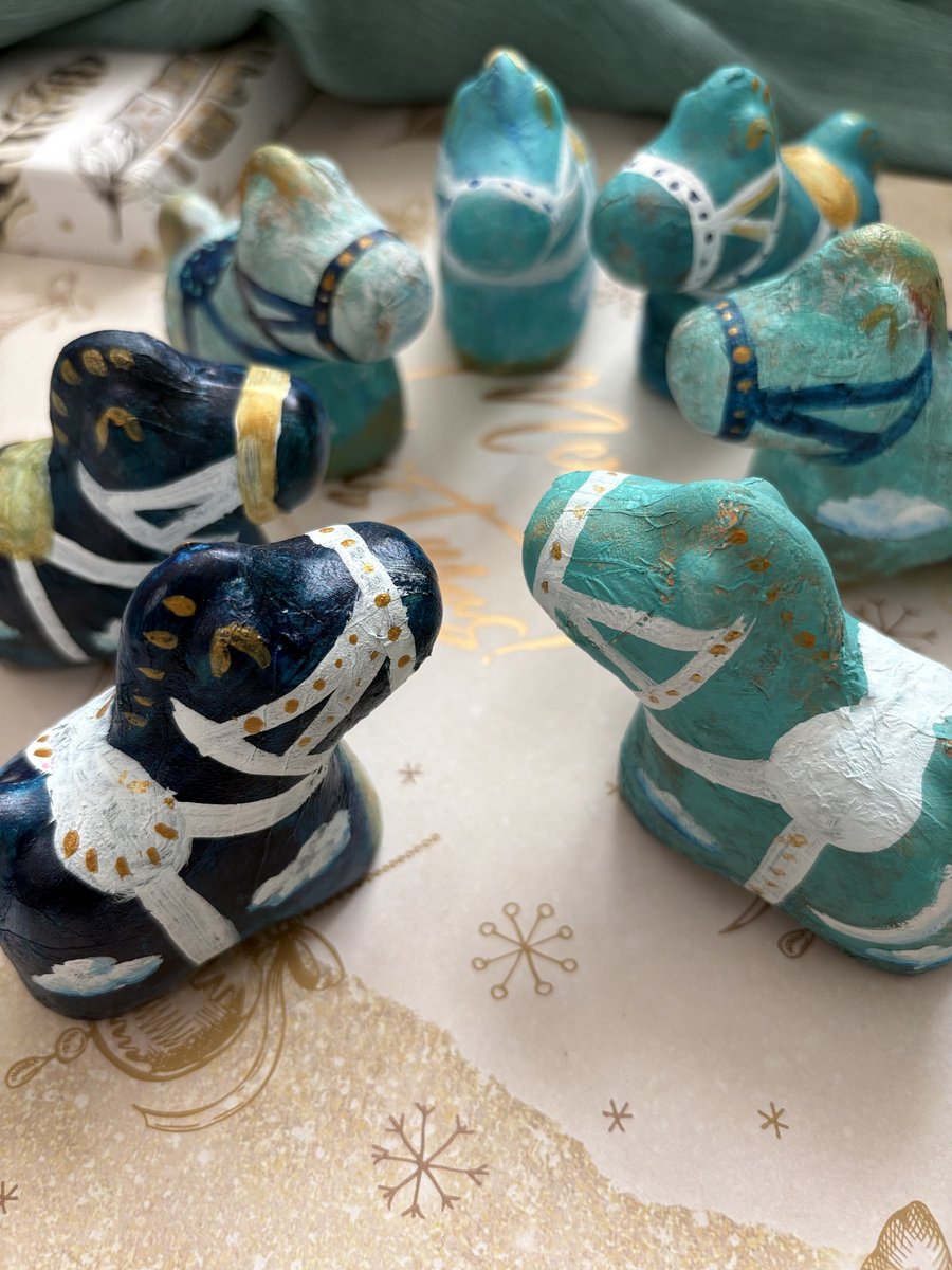 ◆hand to heart Christmas Box in ミュンヘン・クリスマス市 大通公園2丁目
#htoh

アート＆クラフト工房いさち

冬にあうオブジェ、ご用意いたしました♪

instagram.com/isati313
isachi.site