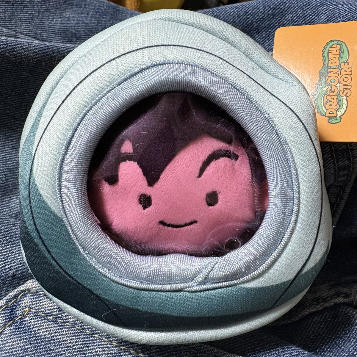 换成头像，实在是太可爱了，新品的努努真的好适合这个小艇零钱包（