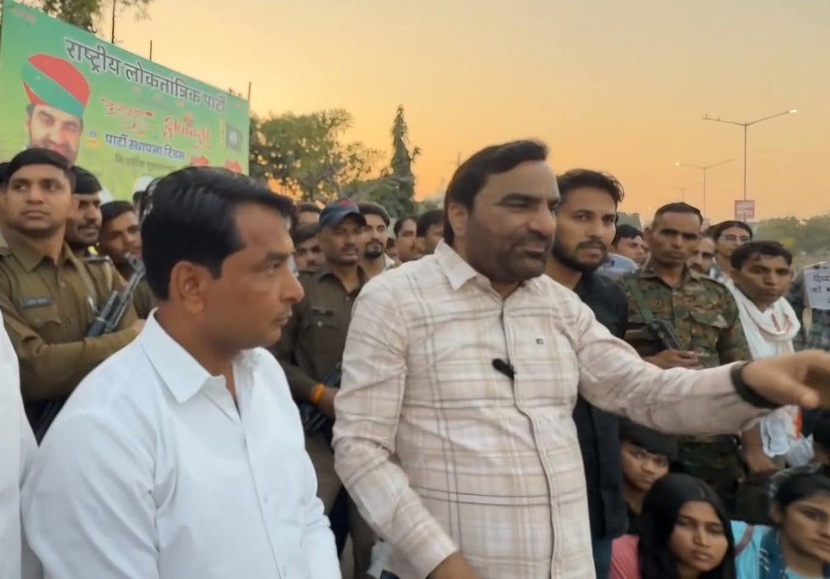 VikashKhadotya's tweet photo. #No_Caption... Bt...♥️♥️

#Naresh_Meena #HanumanBeniwal https://t.co/FSS1Znc6lD