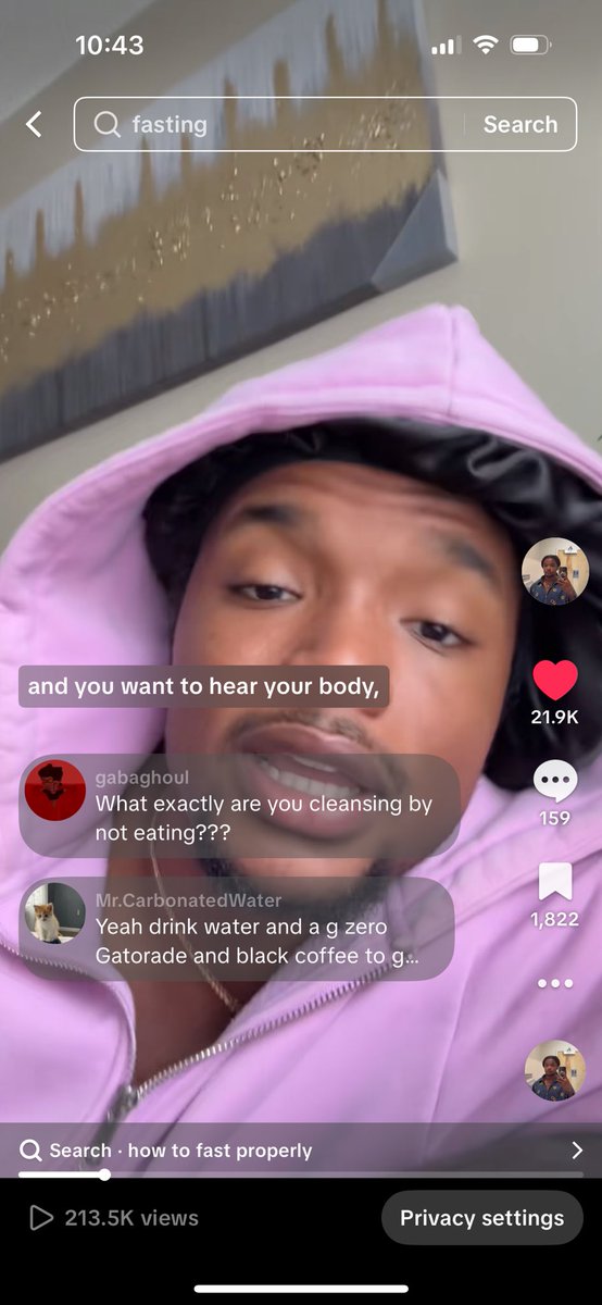 kmccomb21's tweet image. A pattern I’ve noticed:

text on screen can be different in terms of conversion for different apps/brands

some brands solely rely on it and some don’t 

but when you can mix text on screen content with talking head 

conversions+installs go through the roof

and also not to…