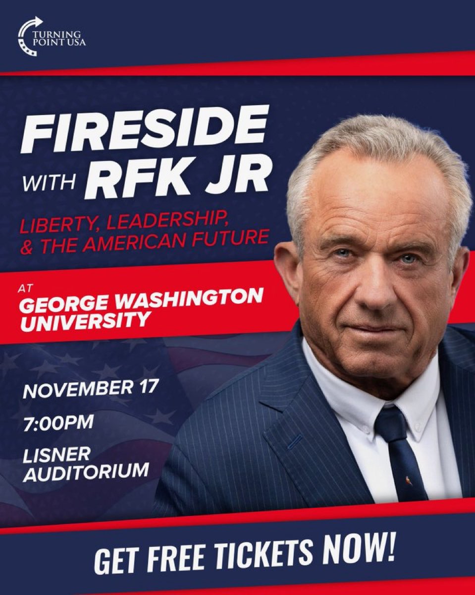 KevinPosobiec's tweet image. Still waiting for the Trump fireside Periscopes 

If you could send Trump a Superchat on a livestream, what would you say ?