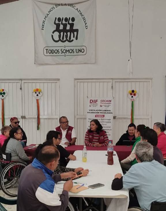 INICIAMOS CON GRAN EXITO EL #CURSO PRESENCIAL
"USO Y MANEJO DEL #CELULAR" 
#Aprende a utilizar correctamente tu celular
4 clases PRESENCIALES
Inociamos #Viernes 7 de noviembre 2025 de 11:00 am a 12:30
📍Deportivo Santa Cecilia, #Tlalnepantla 
👨🏻‍🎓👩🏻‍🎓
#HELDcontigo