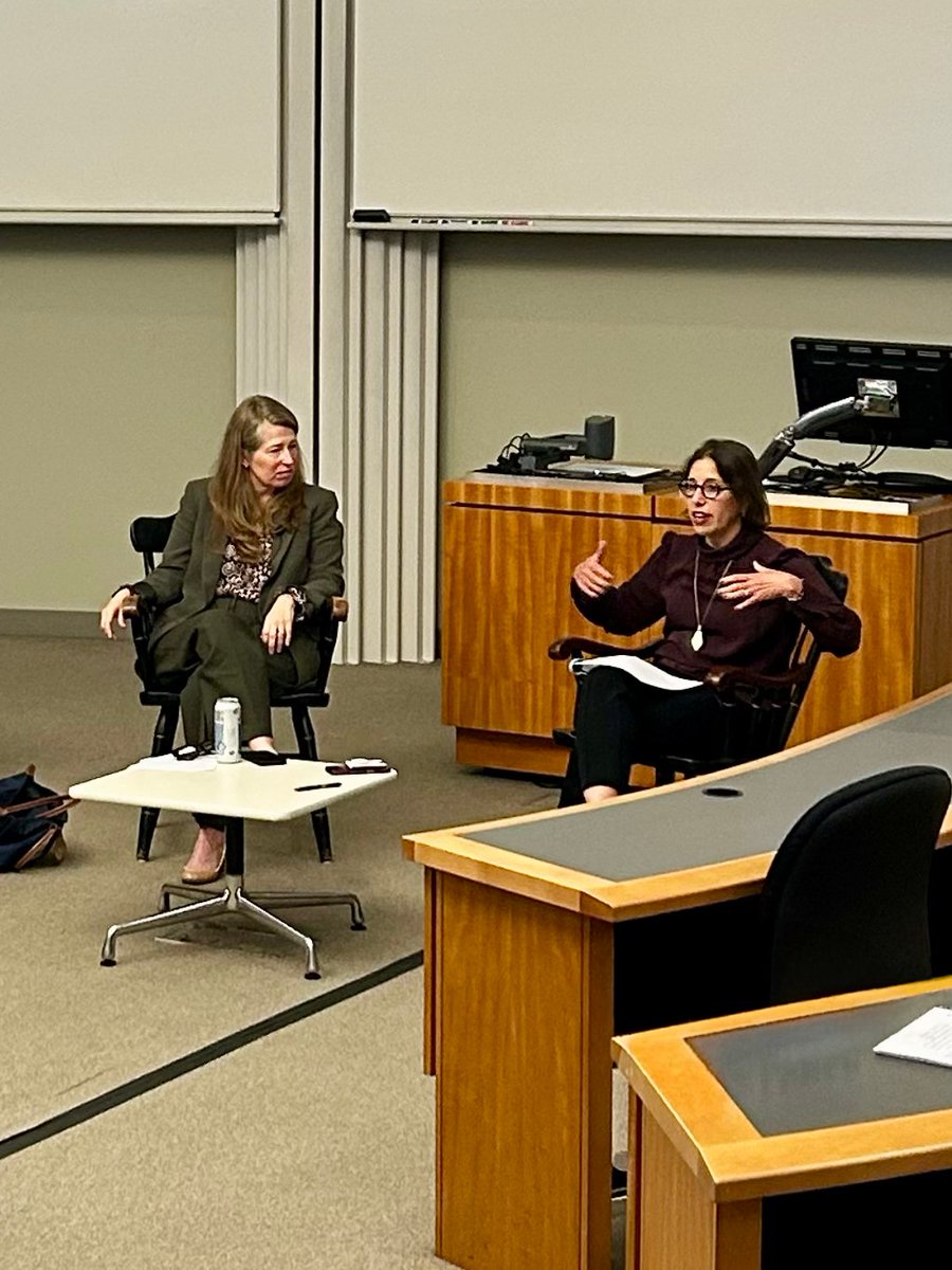 At the Rustandy Center’s Perspectives on Sustainability event, Gabriel Presler, MBA/MPP ’05, global head of enterprise sustainability for Morningstar, discussed the strategy behind Morningstar’s Corporate Sustainability Report, how Booth students can drive real impact, and more.