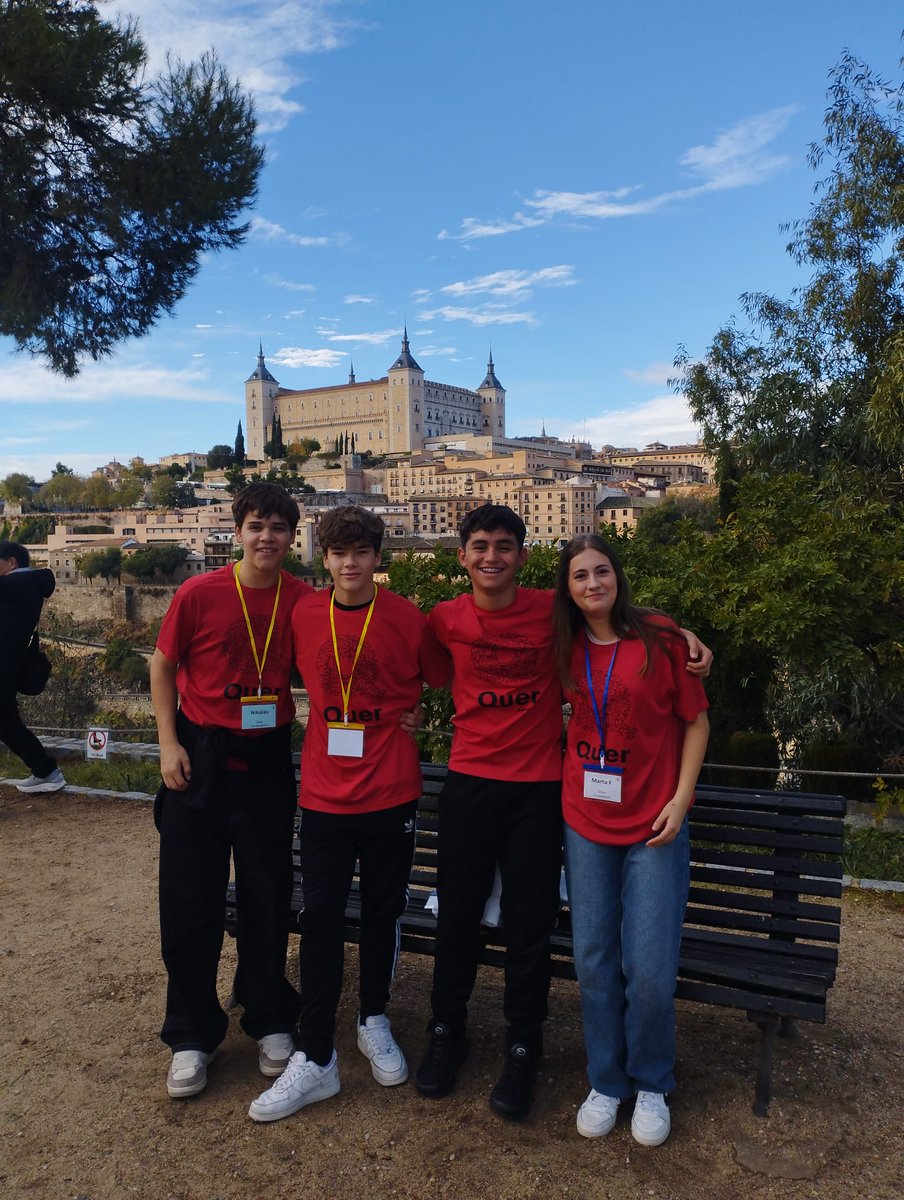 aytoquer's tweet image. 🟣 La infancia de Quer tuvo voz en la Mesa de Participación Infantil de #CLM 🗣️💜
Nuestros chicos y chicas participaron en las jornadas de San Servando (13-14 nov), aportando ideas sobre derechos, protección y participación. 🌟🙋‍♀️🙋‍♂️
#Infancia #Quer