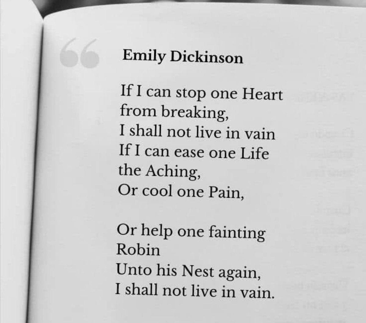 Eramaftab's tweet photo. #readingforpleasure #LiteraturePosts #poetry #simplethoughts #inspiring #Values https://t.co/nOG2I37RqQ