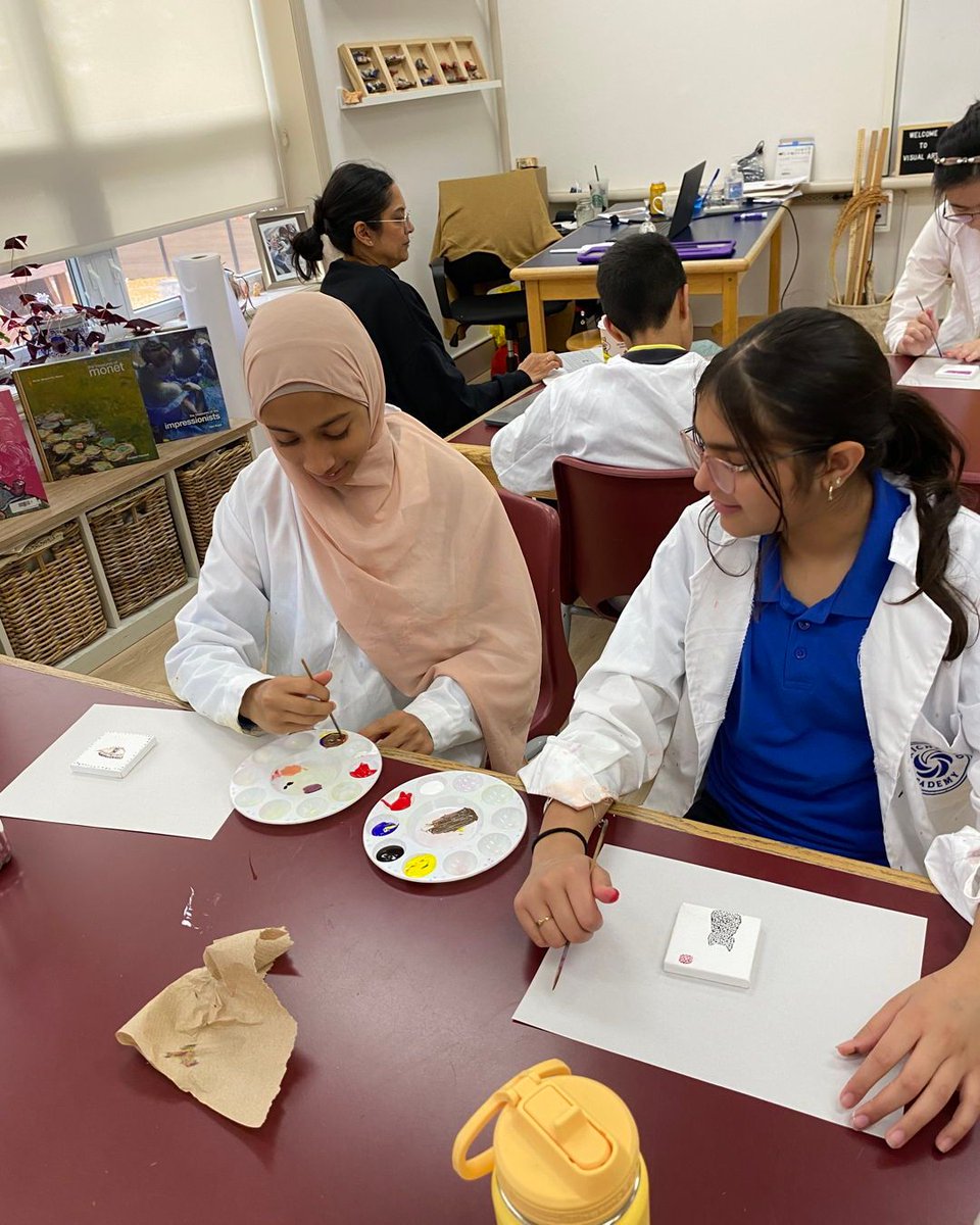 richlandacad's tweet image. Our Grade 8 students were introduced to the mesmerizing technique of Pointillism! They were super eager to get hands-on and create their very own miniature pointillist paintings! #Grade8Art #Pointillism #DotArt #CreativeLearning #VisualArts #IBMYP #IBWorldSchool #IB