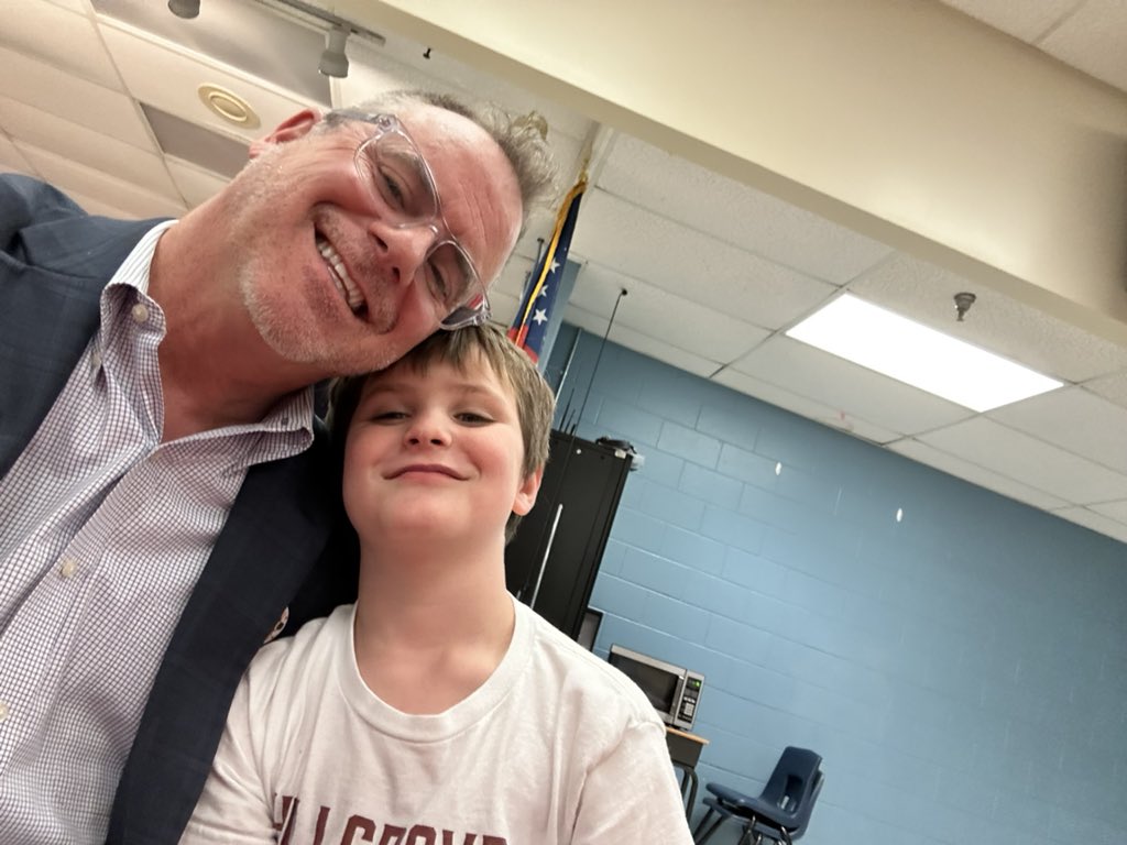 DeanYoder3's tweet image. Thank you to Dowell Elementary and the entire café team for another outstanding Thanksgiving lunch with Thing #1. This was our 5th Thanksgiving lunch at Dowell, and somehow it gets better every single year. @DowellElementa1 @CobbSchools