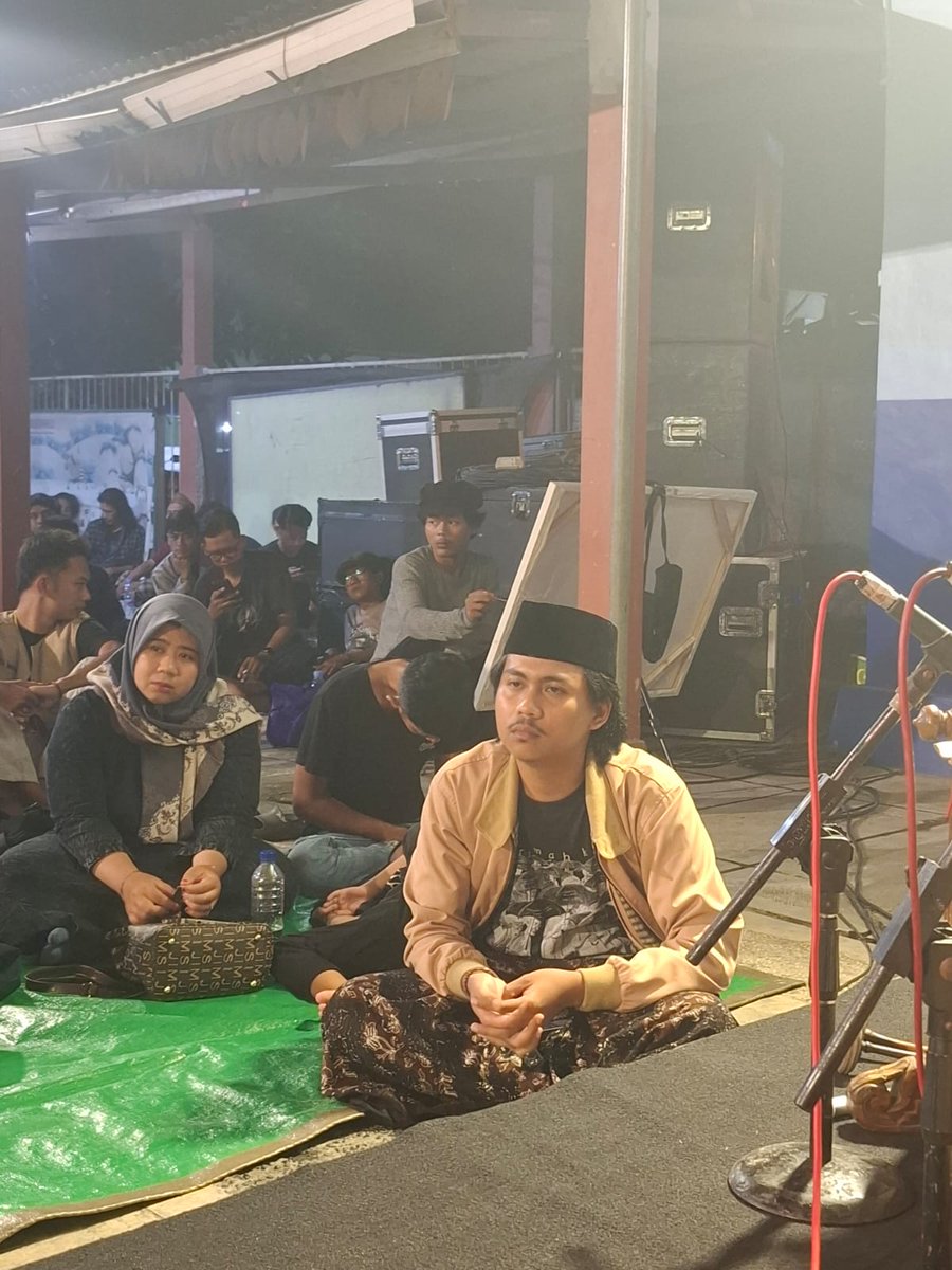 MocopatSyafaat™ tweet media