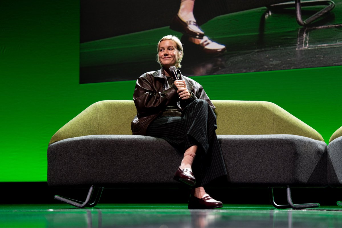 amber jay tweet media