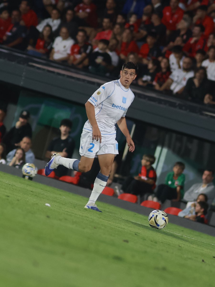 RacingClub's tweet photo. 𝗘𝗟 𝗚𝗘𝗡𝗘𝗥𝗔𝗟 🫡⚔️ https://t.co/Y2F0LwyhmT