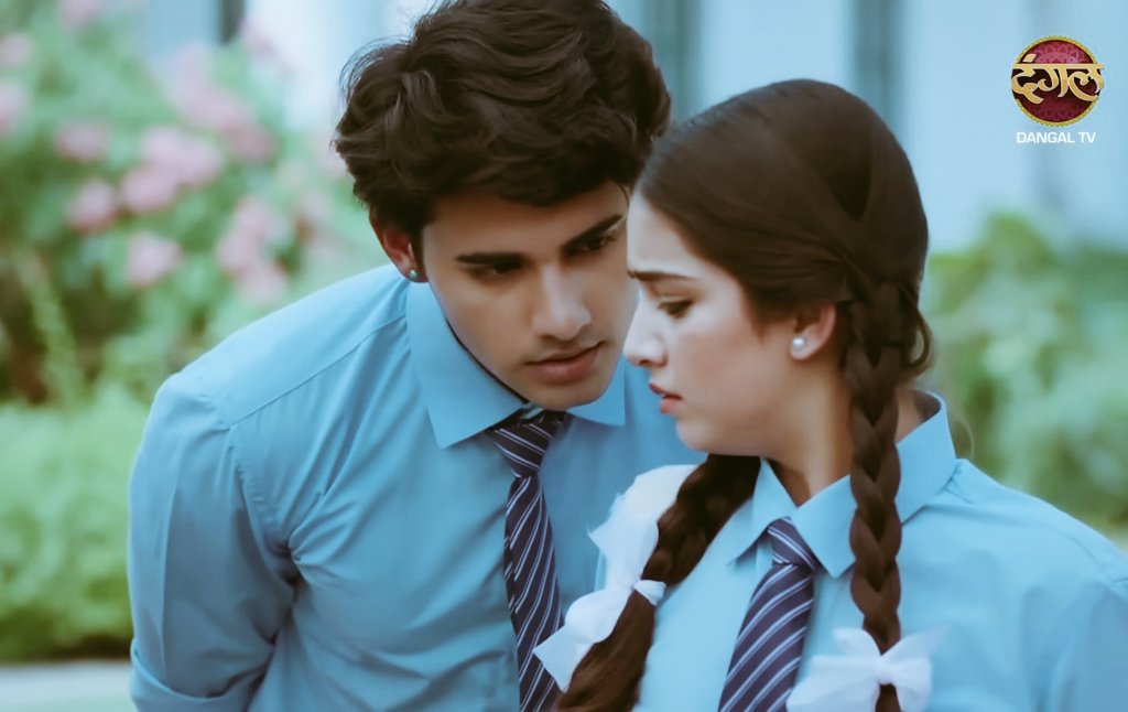 dramagirii's tweet image. Found a good ITV show after year since #IPKKND. Really looking forward to the upcoming episodes. The couple is so cute &amp;amp; refreshing, their pairing is absolutely adorable. Let’s see what happens next… I just hope it doesn’t disappoint 🫡

#Rimjhim #Sameer #Rimeer