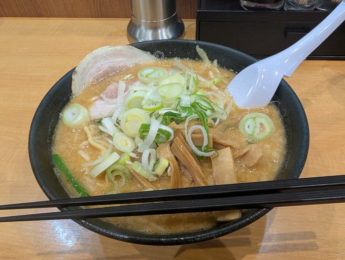深夜のラーツーなう♪🍜🏍️😋 