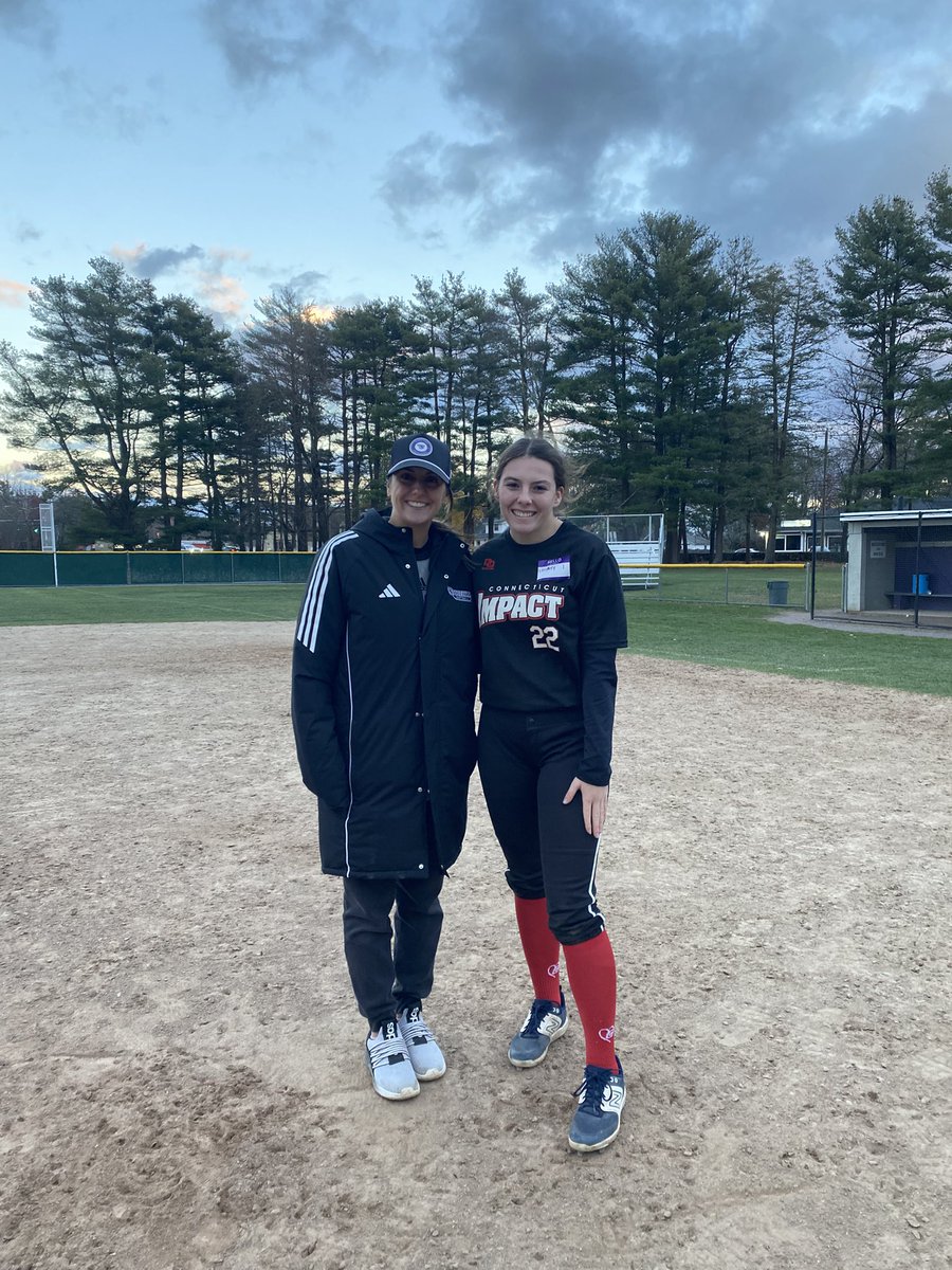 Lindsey Briggs tweet media