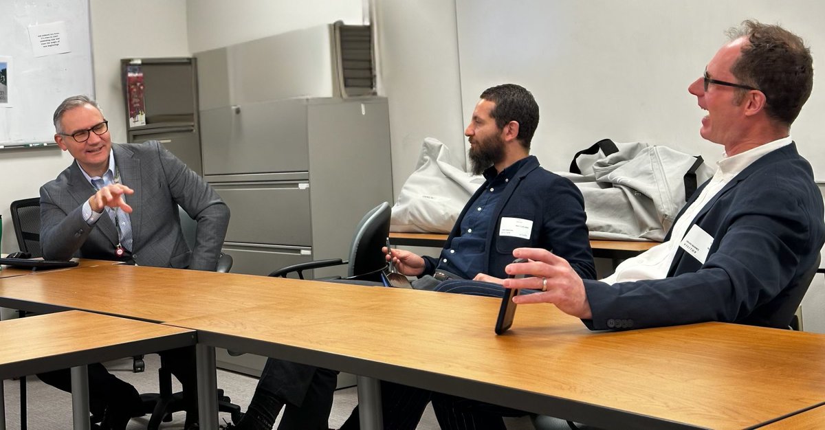 Collaboration drives innovation in #burncare. We welcomed visiting British and American surgeons to exchange insights, expertise, and a shared commitment to advancing burn care. Together, we’re helping improve healing for patients everywhere.