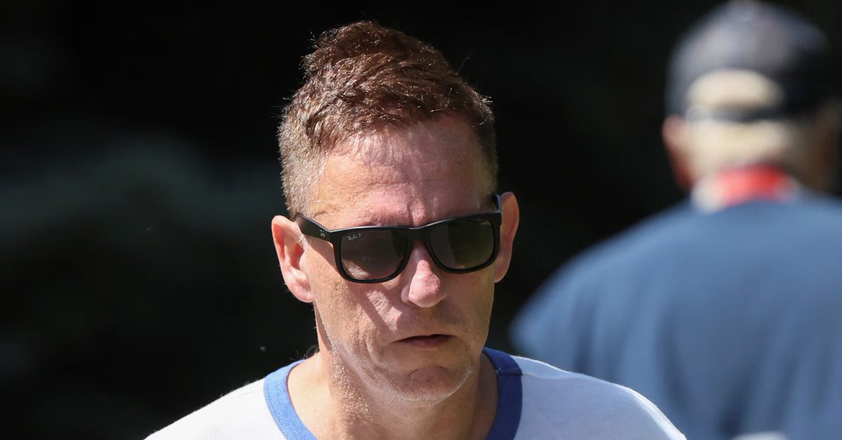 ParadoxAlgo's tweet image. Peter Thiel just made waves.

His fund dumped its entire Nvidia stake, cashing out while AI giants run hot.

A bold move in a frothy market… or the first sign of smart money stepping back? 👀💼📉