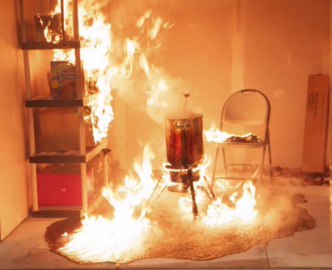mcfrsPIO's tweet image. It&apos;s getting to be that time of year again - when we stress how important it is to be careful when cooking your turkey. Deep fried this year? Plan accordingly &amp;amp; Please don&apos;t deep fry your house. 
 
📺What NOT to do when deep frying your turkey ➡️ bit.ly/2O9ideS
