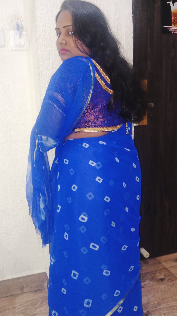 sam2324111's tweet photo. @Sivani934421 
 Saree la epadi iruka sollunga https://t.co/4UOlLBsWL5