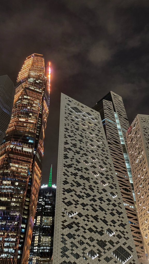 I have never loved a women more than I love my dear city🤍