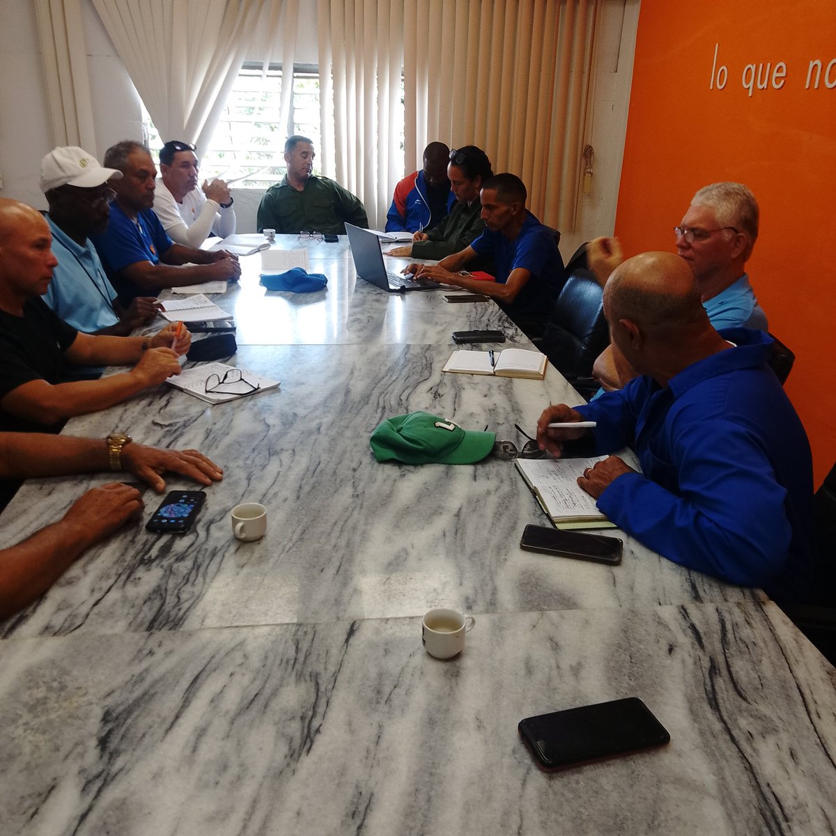 PresidenciaAMPP's tweet image. 🇨🇺Ante situaciones de roturas de las máquinas y necesidad de combustibles para la generación de electricidad se toman decisiones en la empresa electrica. Buscamos soluciones✊. #PoderPopular #IslaDeLaJuventud #Cuba