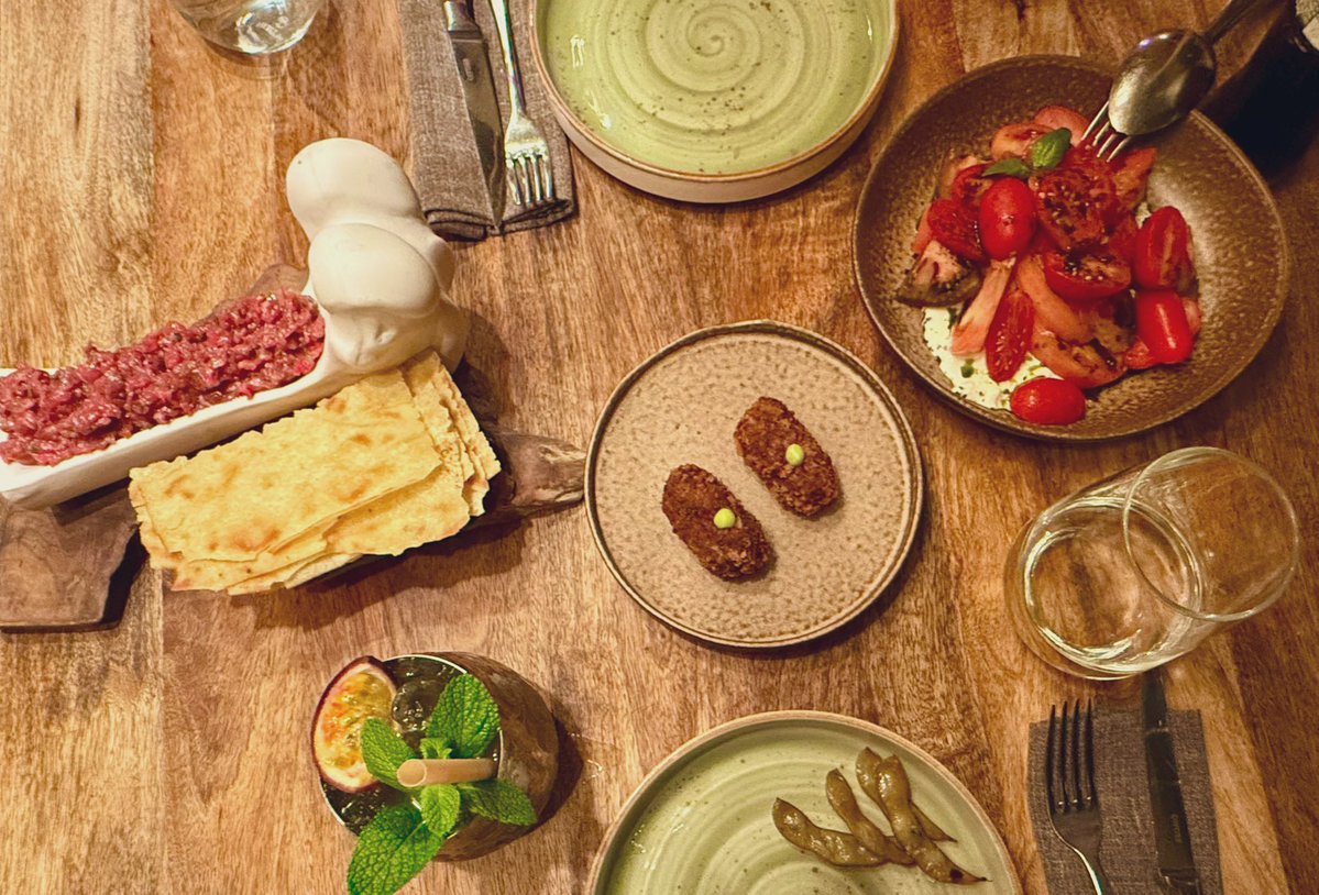 maysakhajah's tweet image. Chasing flavors, collecting memories.. #thread