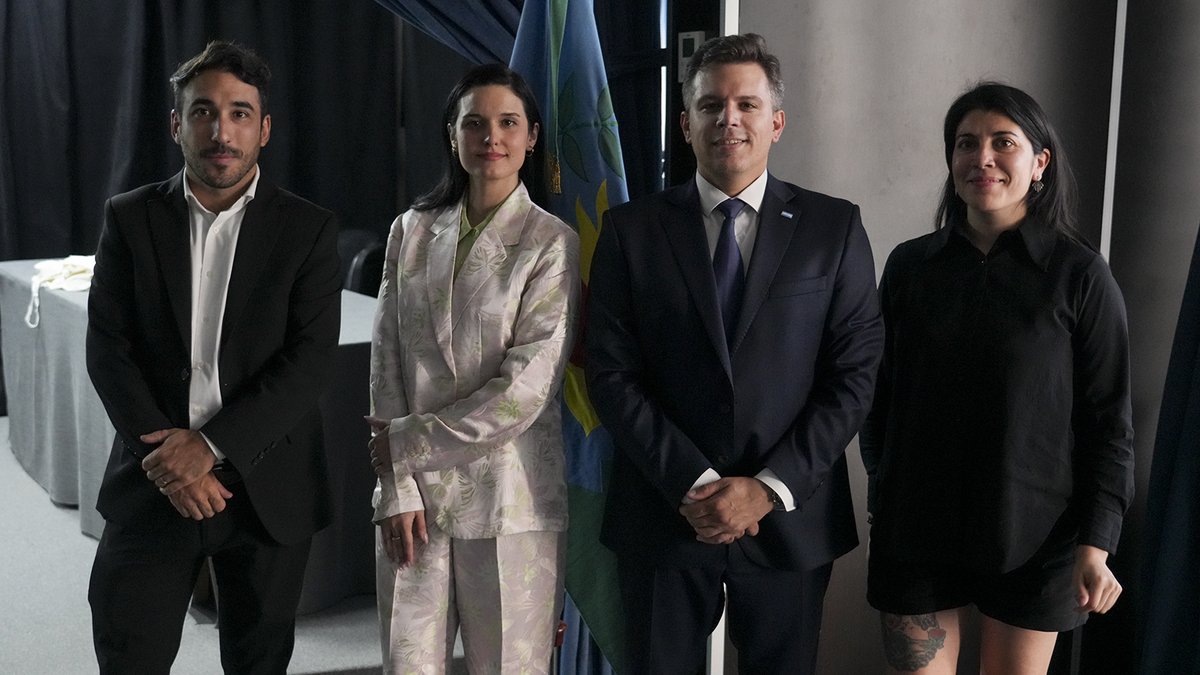 Se llevó a cabo el Ateneo Jurídico de Agentes Ingresantes 📚

La jornada reunió a las promociones que se incorporaron al Organismo desde 2021, quienes expusieron sus proyectos de investigación.

asesoria.gba.gov.ar/noticias/notic…