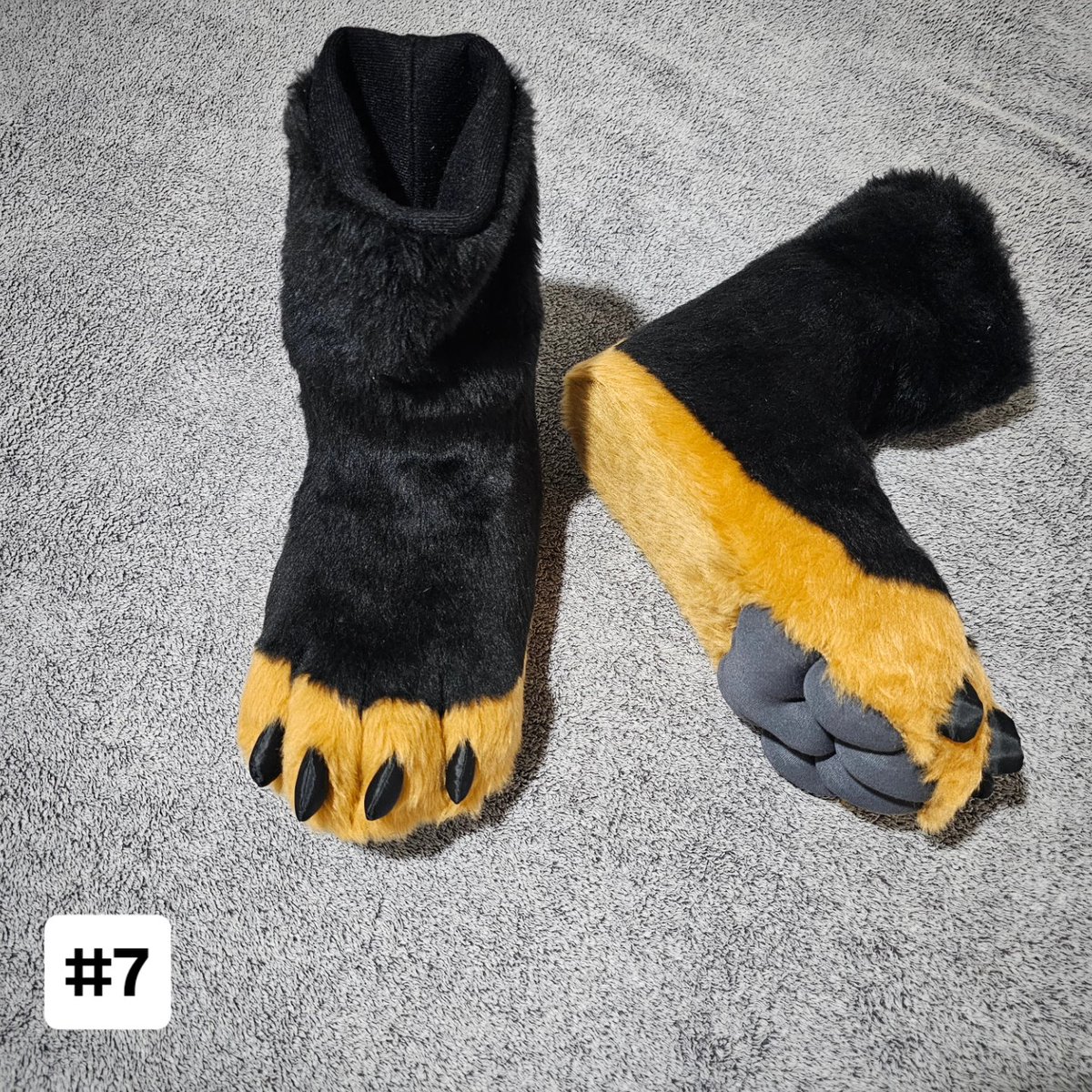 FurryMachine's tweet image. More paws available! 
Information below in the comments! 👇