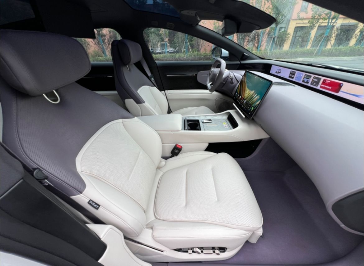 dx_autos's tweet photo. 2025 Avatr 12 
1115 km Ev Range
Ultimate Luxury

Price: GHC 500,000 Including shipping

WhatsApp/call: 0550256731
More of these deals in the WhatsApp channel 👇👇⏬⏬
https://t.co/D5q1SgXZk8 https://t.co/lKJpK2UW9W