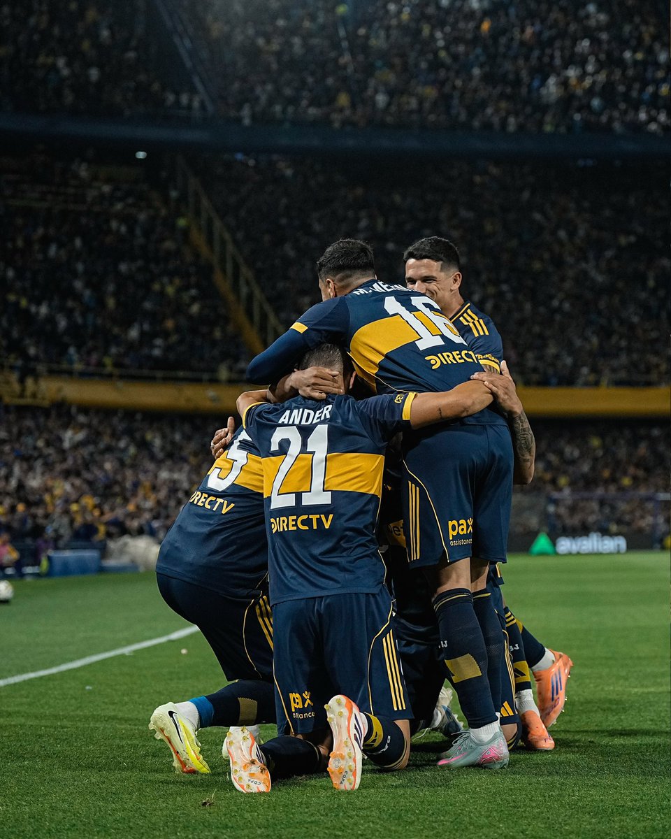 BocaJrsOficial's tweet photo. ¡Todos juntos! 💪💙💛💙 https://t.co/qH26QT3uDt