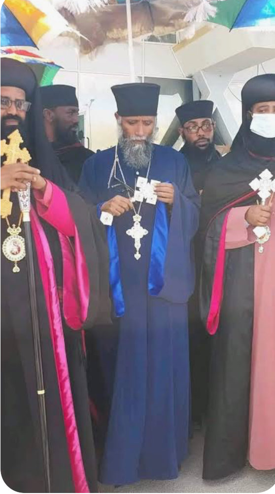 ተአማንነትና ንናይ ክርሰቶሰ ወንጌልን #ንፅዮንማርያምአክሱም ደአ እምበር ንቀምሸ ዝተኸድኑ ንትግራይ ዝሕምሱን ዝኸፋፍሉ ዘለዉ ንካድረታት ቀሳዉሰቲ አይኮነን

ምእንተ #ወንጌለክርሰቶሰ ንነብር ንገልግል ንመዉት

ምእንተ ክቡር ህዝቢትግራይ ንጣበቕ