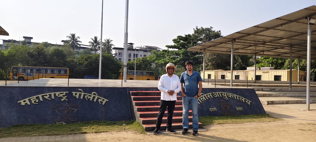 helmet_man_'s tweet image. मुंबई ठाणे जिले में सड़क सुरक्षा महायुद्ध के लिए हमारी तैयारी और अभ्यास पूरे जोश के साथ जारी है। बहुत जल्द एक बड़ा अपडेट आप सभी तक पहुँचेगा. #Helmetman