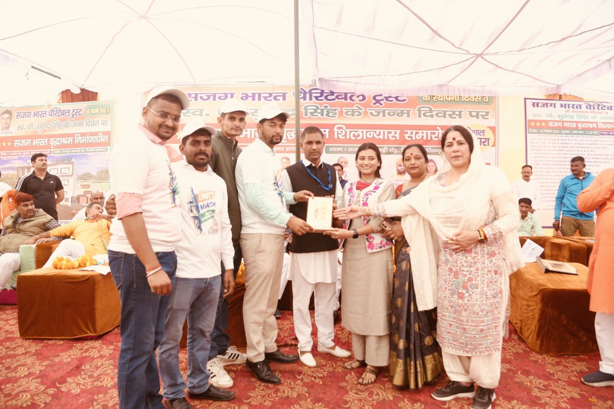 Triptisaini19's tweet image. एक भारत – आत्मनिर्भर भारत 
भिवानी में माय भारत केंद्र व जिला प्रशासन भिवानी द्वारा आयोजित यूनिटी मार्च कार्यक्रम में रहना हुआ।

#sardarvallabhbhaipatel #SARDAR