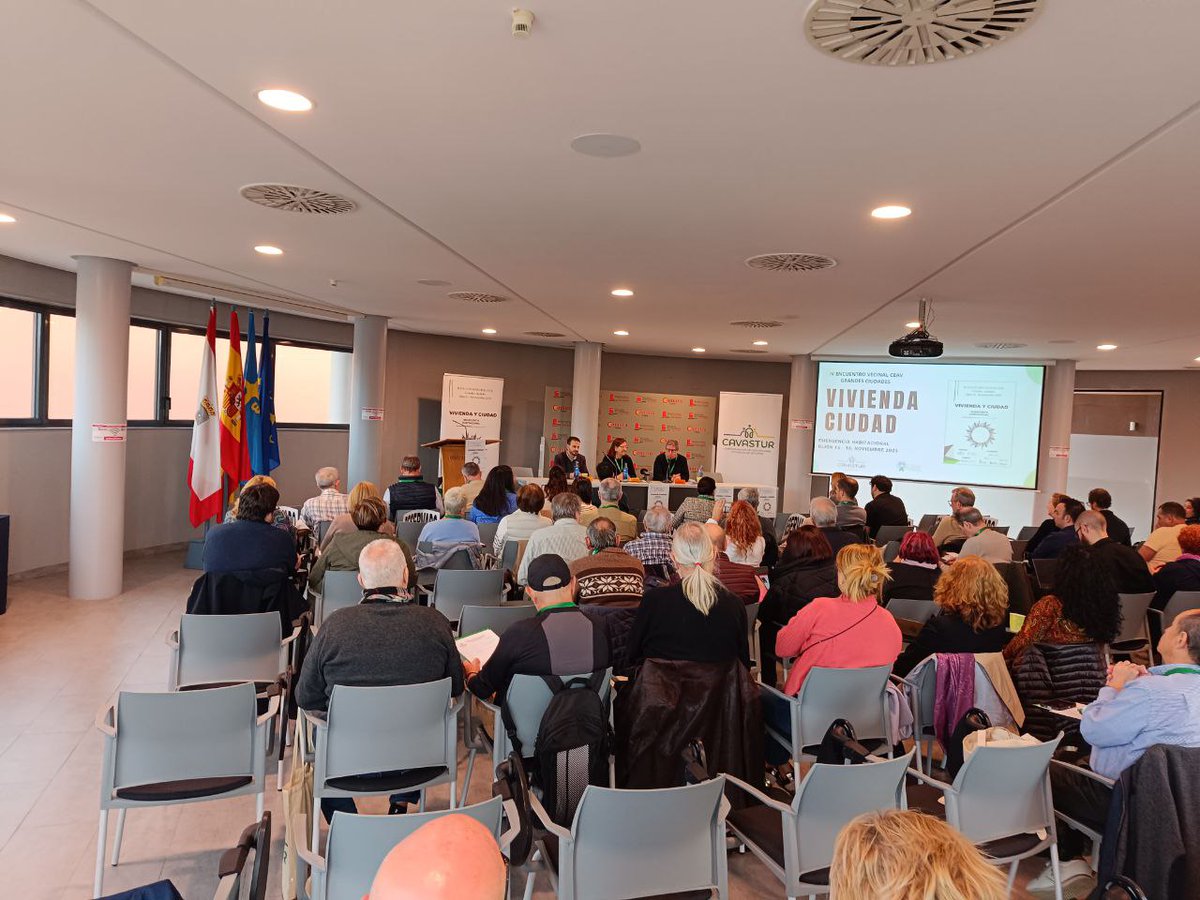 Este fin de semana se ha celebrado en #Gijón el IV Encuentro Vecinal de las 15 ciudades con más población de España. Organizado por <a href="/Cavastur/">Cavastur</a> y <a href="/VecinalCeav/">CEAV VECINAL</a>  y en el que ha participado <a href="/fedsolidaridad/">Federación Solidaridad</a> ha tratado el problema de la vivienda que tanto preocupa a l@s vecin@s.