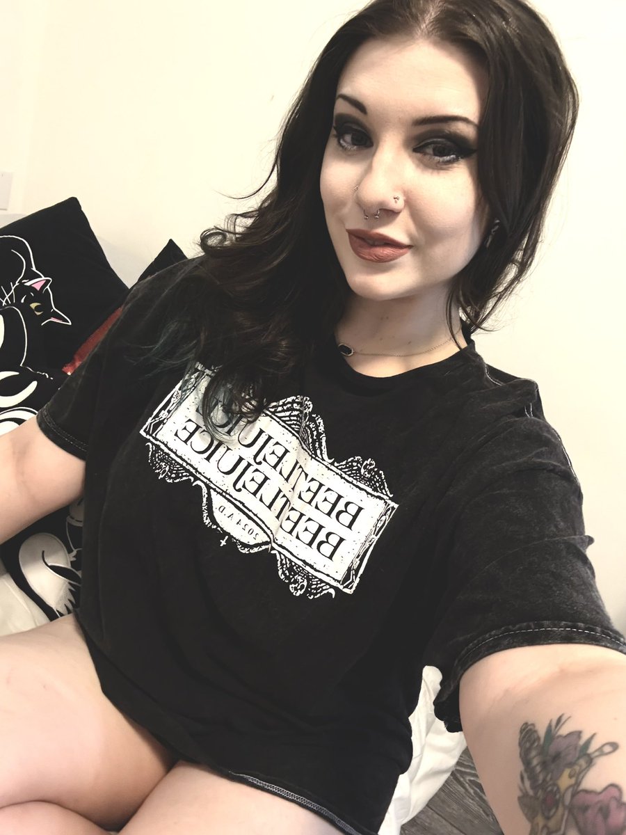 elizabeth shaw tweet media