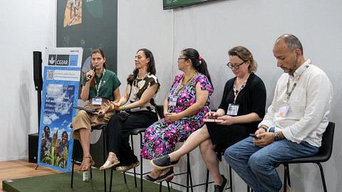 CGIAR's tweet image. At #COP30, @FAO, @UNEP and partners introduced the 2025 Climate Technology Progress Report. Catalysing Climate Tech: unlocking bioeconomy pathways for systemic change

📺 Watch on.cgiar.org/3LK7QhN
ℹ Learn more on.cgiar.org/47LJcpM