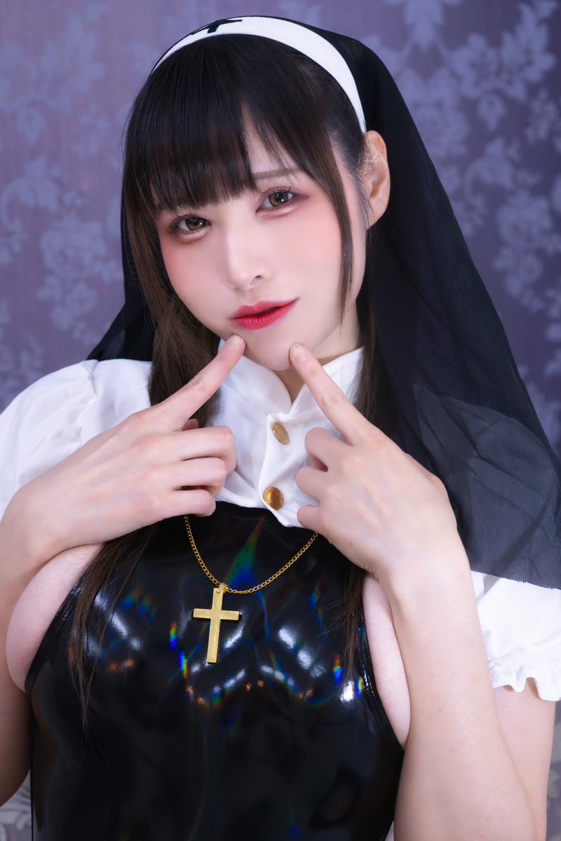 yukanyun_'s tweet image. おはよぉ！
シスターと目が合った人はRT🖤✝️