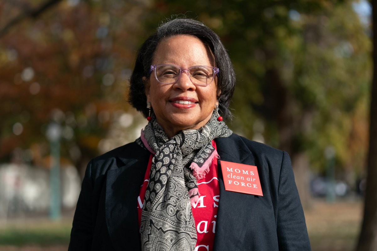 .<a href="/kbla1580/">KBLA 1580 - on 🧵 @KBLA1580</a> &amp; <a href="/diprimaradio/">Dominique DiPrima (she/her)</a> bring <a href="/MomsHealthEQ/">Almeta Cooper, National Manager for Health Justice</a> on to talk about her work with Moms fighting for health justice and the importance of not losing faith in the climate movement. 

🎧youtube.com/watch?v=pkFXBH…