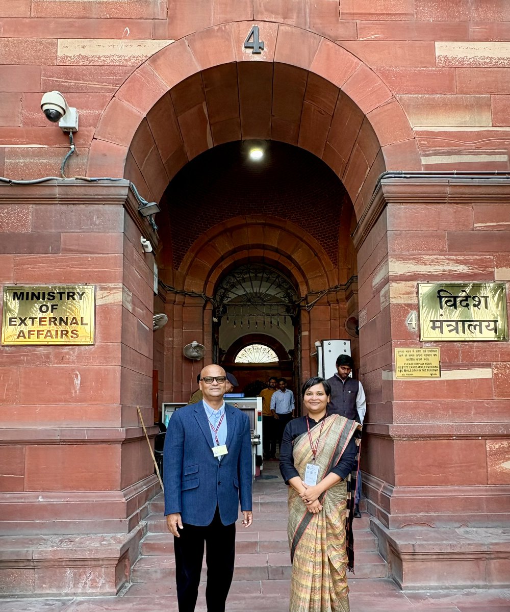 In my old office in SouthBlock today with its “incumbency board ” with my sister <a href="/rayof_thesun/">Aparna Ray</a> &amp; me both on it.  To serve in this Ministry &amp; IndianForeignService are extraordinary privileges. Deeply fulfilling personally to see my sister in my former office. My dad would approve