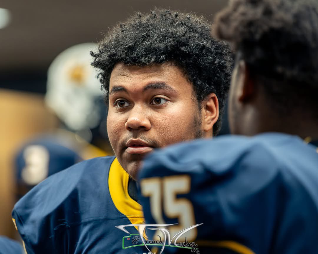 Trenchmedias's tweet photo. Pictures are up on my Facebook! Not a lot action plays as I was filming mainly. #murraystate #murraystatefootball
https://t.co/UrwJNdfPcS https://t.co/ciMeeWsQDY