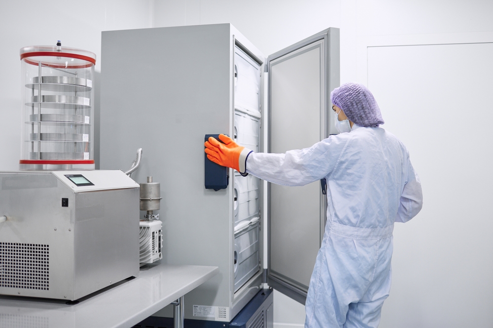 CodeCorp's tweet image. Cold storage raises the stakes for accuracy.

From pharmaceutical production to shipping, Code scanners capture the smallest barcodes and DPMs — on curvy, shiny, or frosty surfaces — for chain-of-custody precision.

Prepare for a busy cold and flu season with dependable data…