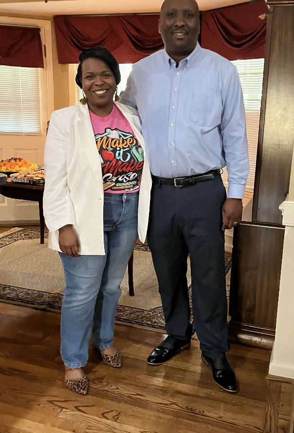 iamtamikasw's tweet image. Enjoyed hosting a Fireside Chat on the Future of Education! 🔥 We brought together students, parents, advocates &amp;amp; educators to tackle tough topics: seat time, program accountability, and school choice data. Thank you, Dr. Curry Jr &amp;amp; Sen. Walker for joining us. #SCed #futureofedu