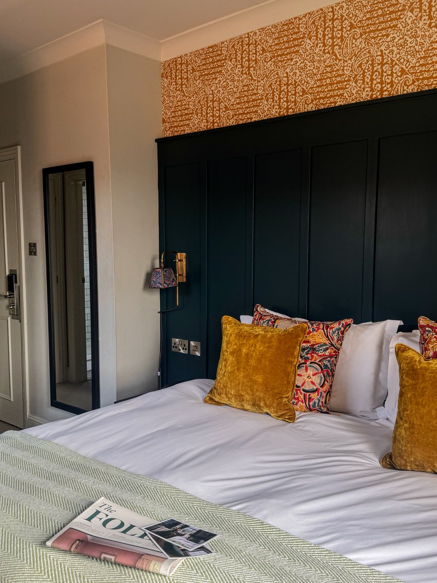 Our rooms add that extra bit of brightness on those dark winter days ☀️

@youngspubs @youngsrooms #stayyoungs
