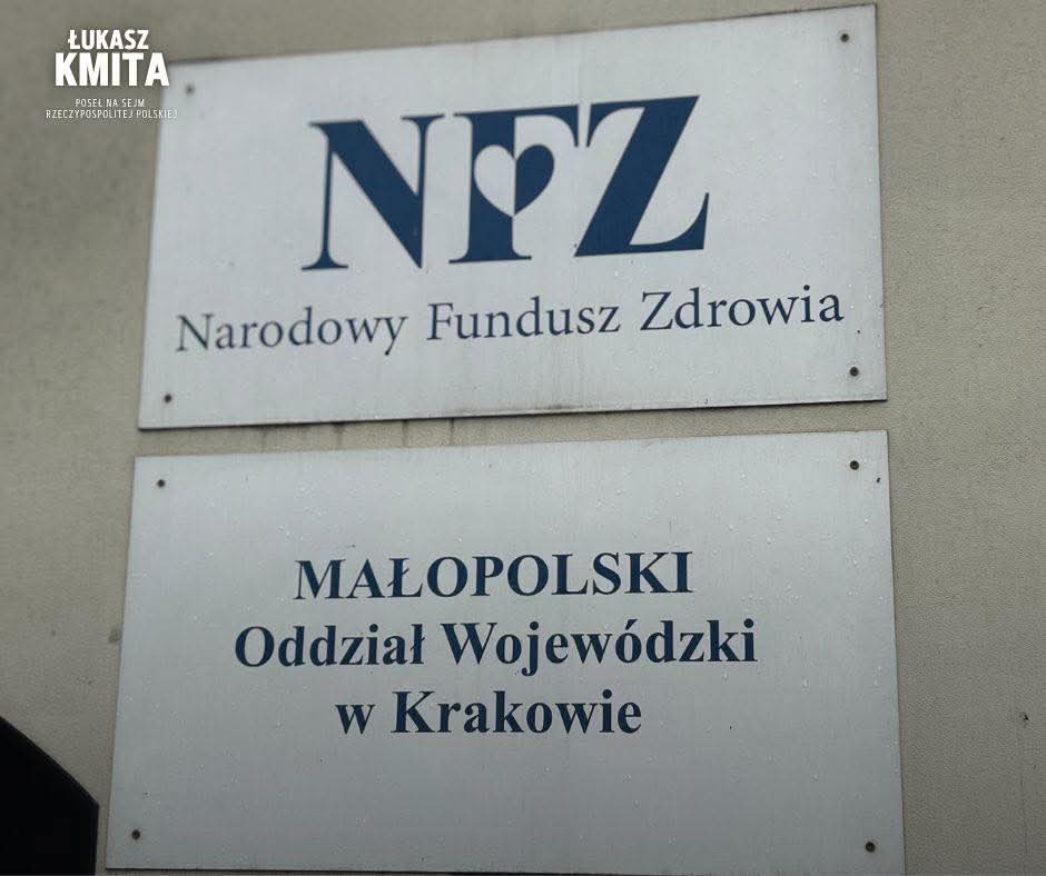Rząd Tuska doprowadził ochronę zdrowia do ruiny. Ponad 500 mln zaległości NFZ wobec małopolskich szpitali wojewódzkich i klinicznych. Wstrzymywane są programy lekowe dla nowych pacjentów, odłożone w czasie operacje, wydłużają się kolejki do lekarzy. Konferencja NFZ #Kraków.