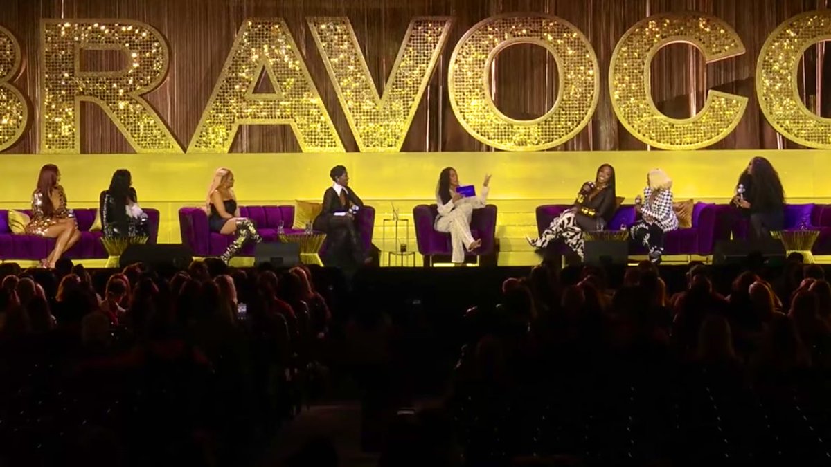 MBC0801's tweet image. Things learned from #RHOA Panel :

Angela &amp;amp; Porsha are good 

Drew &amp;amp; Porsha are better  

Kelli &amp;amp; Porsha still have a cute frenemyship 

Cynthia &amp;amp; Drew are collaborating w/ ‘Go Naked’ to make their own wig lines 

Ralph’s still in the basement 

Phaedra &amp;amp; Angela are good