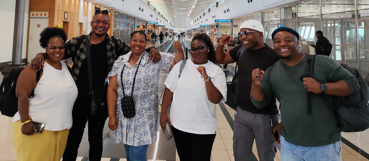 Earthlife_JHB's tweet image. With partners from #JefferysBay #Gauteng #Lephalale #Venda #Limpopo, we’ve headed to #Belem to amplify #grassrootsvoices 🌱 – demanding a #JustTransition, sharing lived climate experiences, and connecting with communities worldwide. 🌎#CommunityCOP30 #GrassrootsCOP30 @ClimateZA